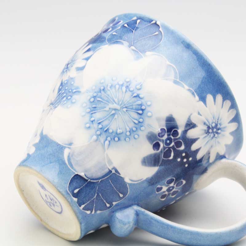 楽天市場】藍彩白絵花 マグ【瀬戸焼 和食器 食器 コーヒーカップ