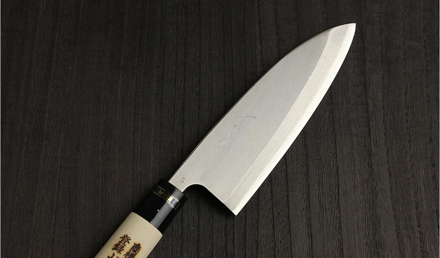 楽天市場】日本鋼（特製） INOX 出刃 135mm 實光包丁(堺包丁) 堺 名