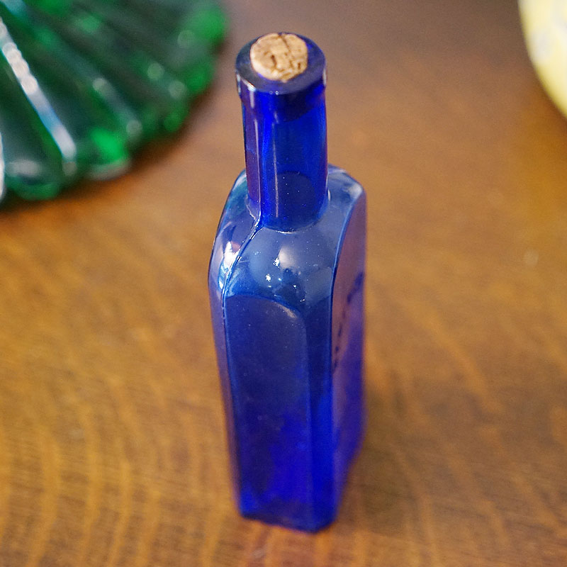 楽天市場】アンティーク調 ブルーボトル ガラスビン アンティーク小物