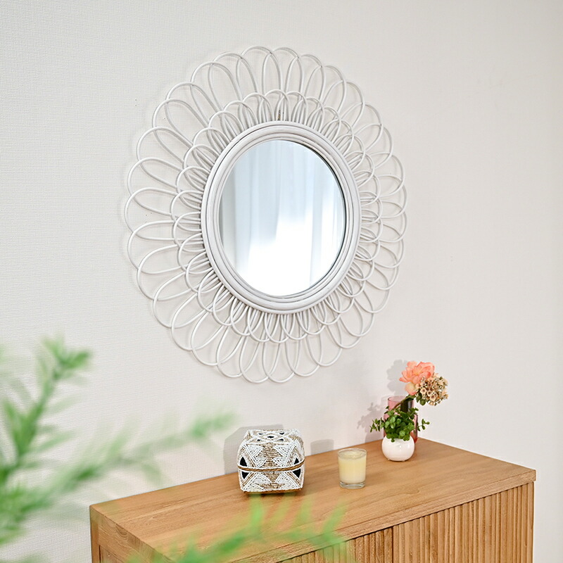 楽天市場】ミラー ホワイト ラタン 太陽 鏡 壁掛け アジアン家具