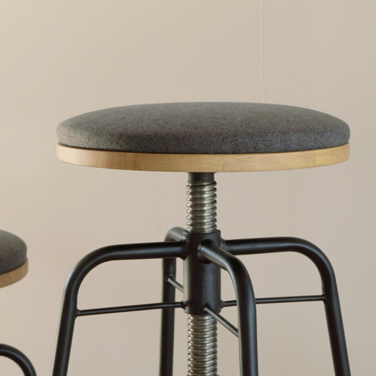 楽天市場】スツール グラム 高さ43～55cm 高さ調整 椅子 スチール脚