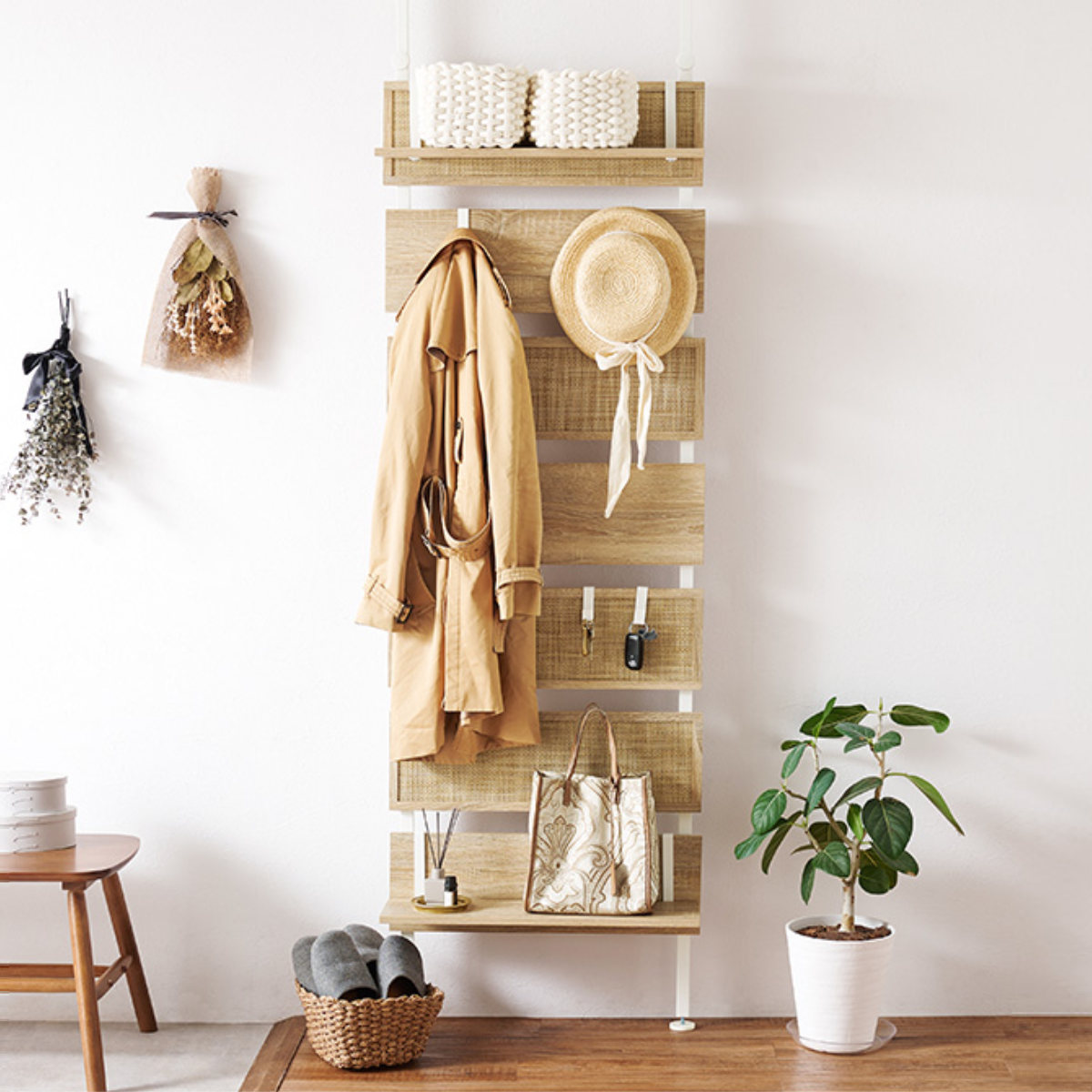 楽天市場】突っ張り ウォールラック 幅60cm ラタン調 木目調 ラダー