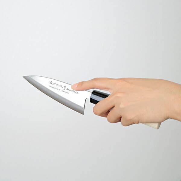 楽天市場】出刃包丁 13.5cm 濃州正宗 日本製 ステンレス 白木柄
