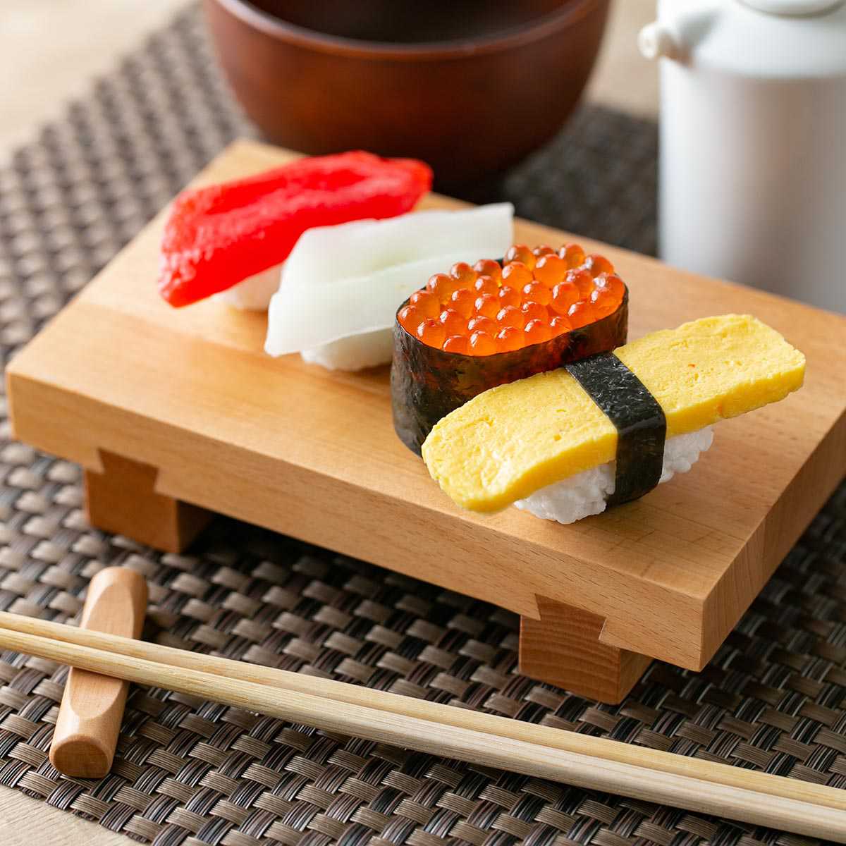 楽天市場】寿司下駄 M 18cm SUSHIGETA 天然木 （ 寿司盛り台 寿司ゲタ