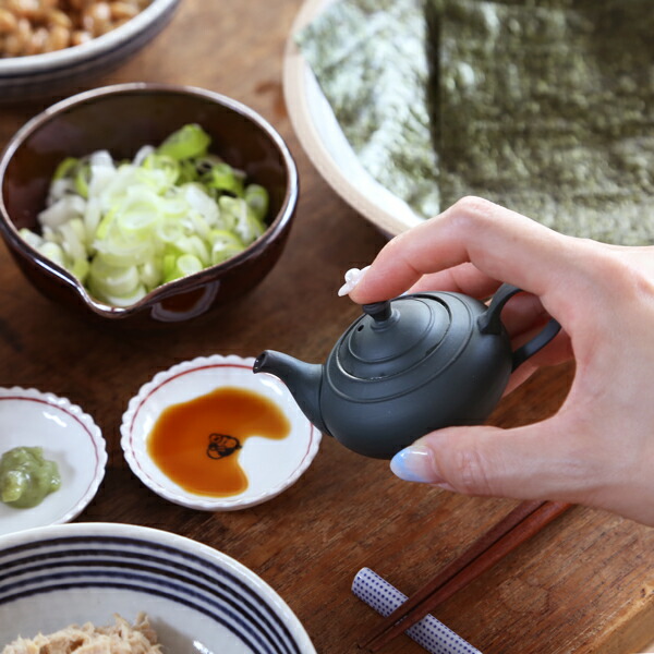 楽天市場】東屋 醤油差しN°2 醤油さし 烏泥 猿山修 日本製 調味料入れ