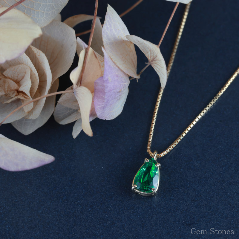 楽天市場】【完売致しました。】 グリーンガーネット 0.728ct