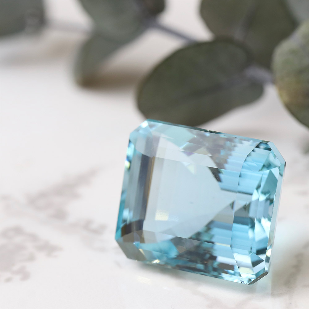 楽天市場】【完売致しました。】 アクアマリン 超特大 37.657ct 鑑別書