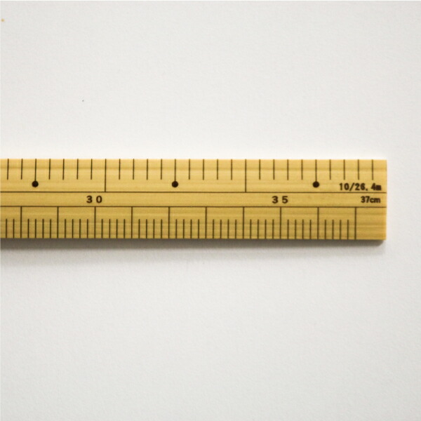 楽天市場】竹尺 1尺 鯨/ｾﾝﾁ（ものさし 定規 学校 溝 竹ものさし 和裁