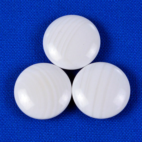 楽天市場】碁石 日向特製蛤碁石 25号 実用 (厚み7.0mm) : 将棋囲碁専門