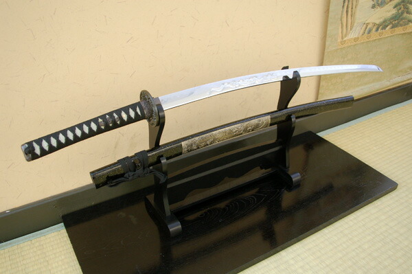 楽天市場】模造刀 美術刀 Dragon&Tiger・大刀（刀身竜彫） [ 美術刀剣