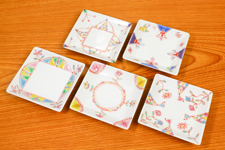 楽天市場】九谷焼 角皿揃 色絵絵変り/銀舟窯＜送料無料＞和食器 小皿