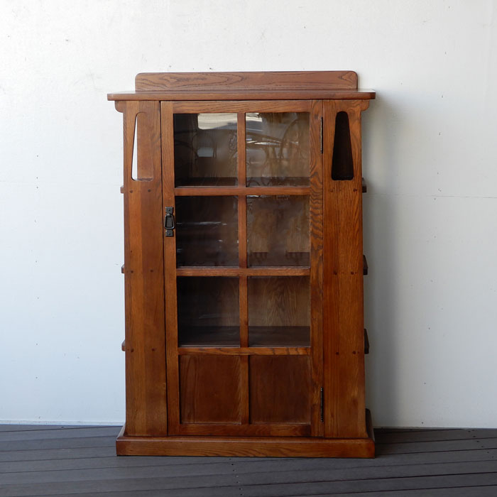 アンティークガラスケース 棚コレクションケース陳列棚古民家カフェ飾り棚