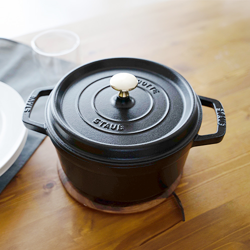 楽天市場】ストウブ staub ピコ ココット ラウンド 22cm 黒 40509-305
