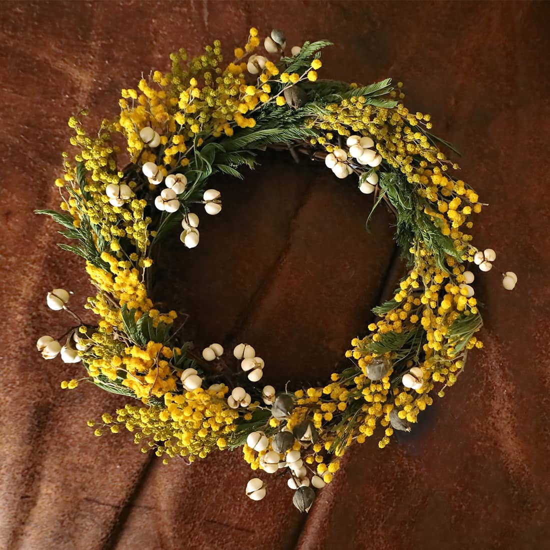 ゆきどけ＞ミモザ・ナンキンハゼのリース – 土と風の植物園