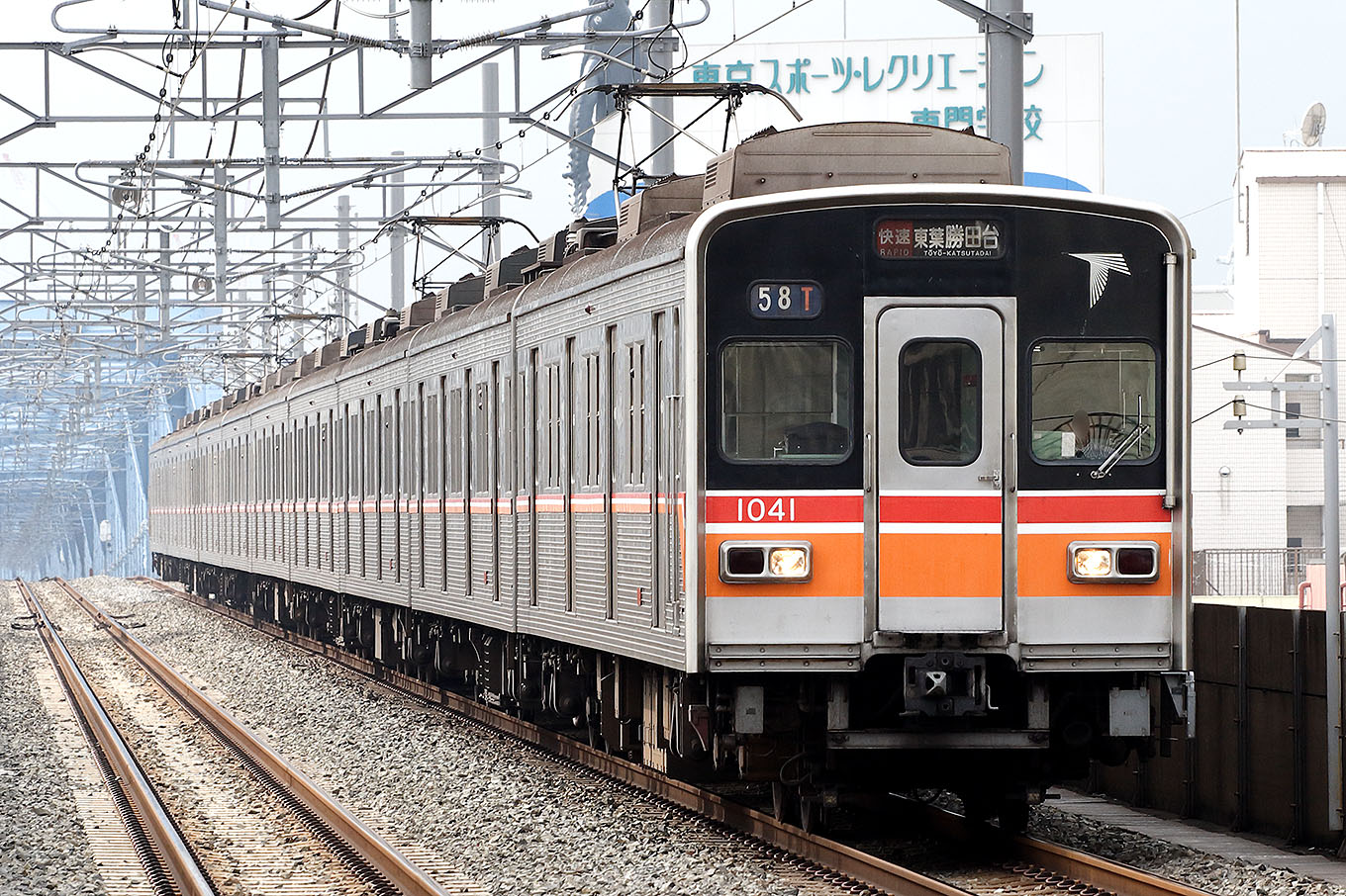 東葉高速鉄道 1000形 | 路面電車と鉄道の写真館