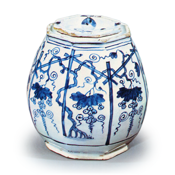 染付葡萄棚八角水指 そめつけぶどうだなはっかくみずさし | 鶴田 純久