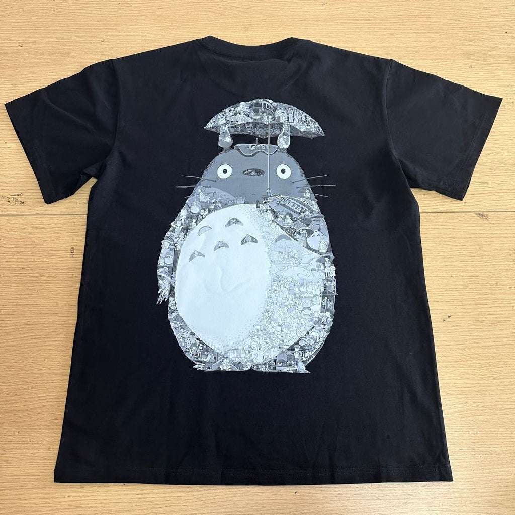 TOTORO PREMIUM T-SHIRT (Art on back - Ship from Viet Nam)