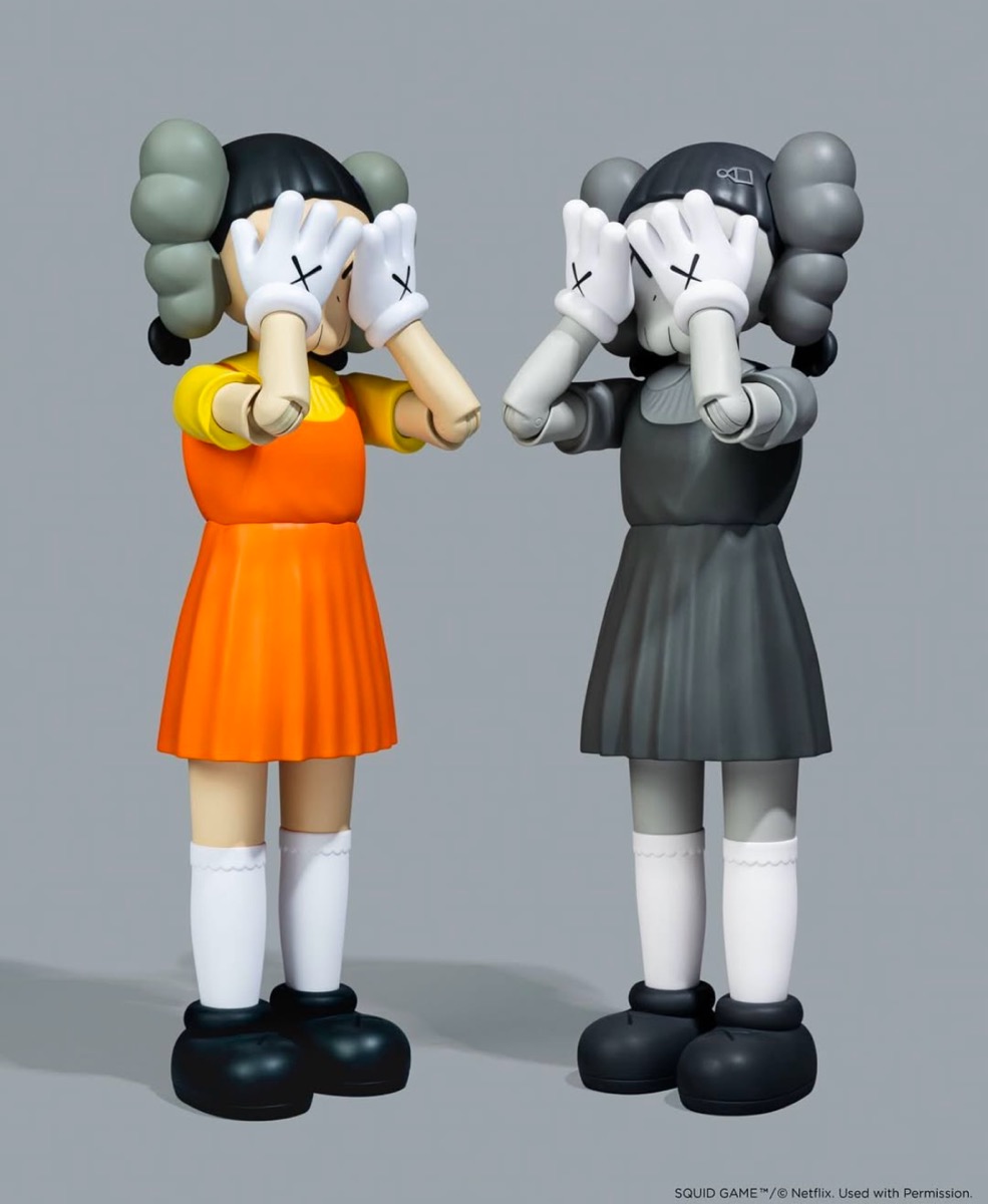 KAWS x イカゲーム（Squid Game）“YOUNG-HEE” ヨンヒ人形フィギュアが