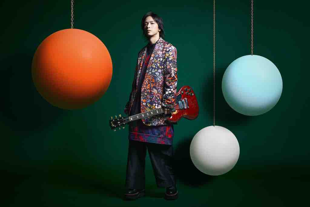 AKIHIDE、最新ヴィジュアル公開＆10月18日発売10thアルバム詳細解禁