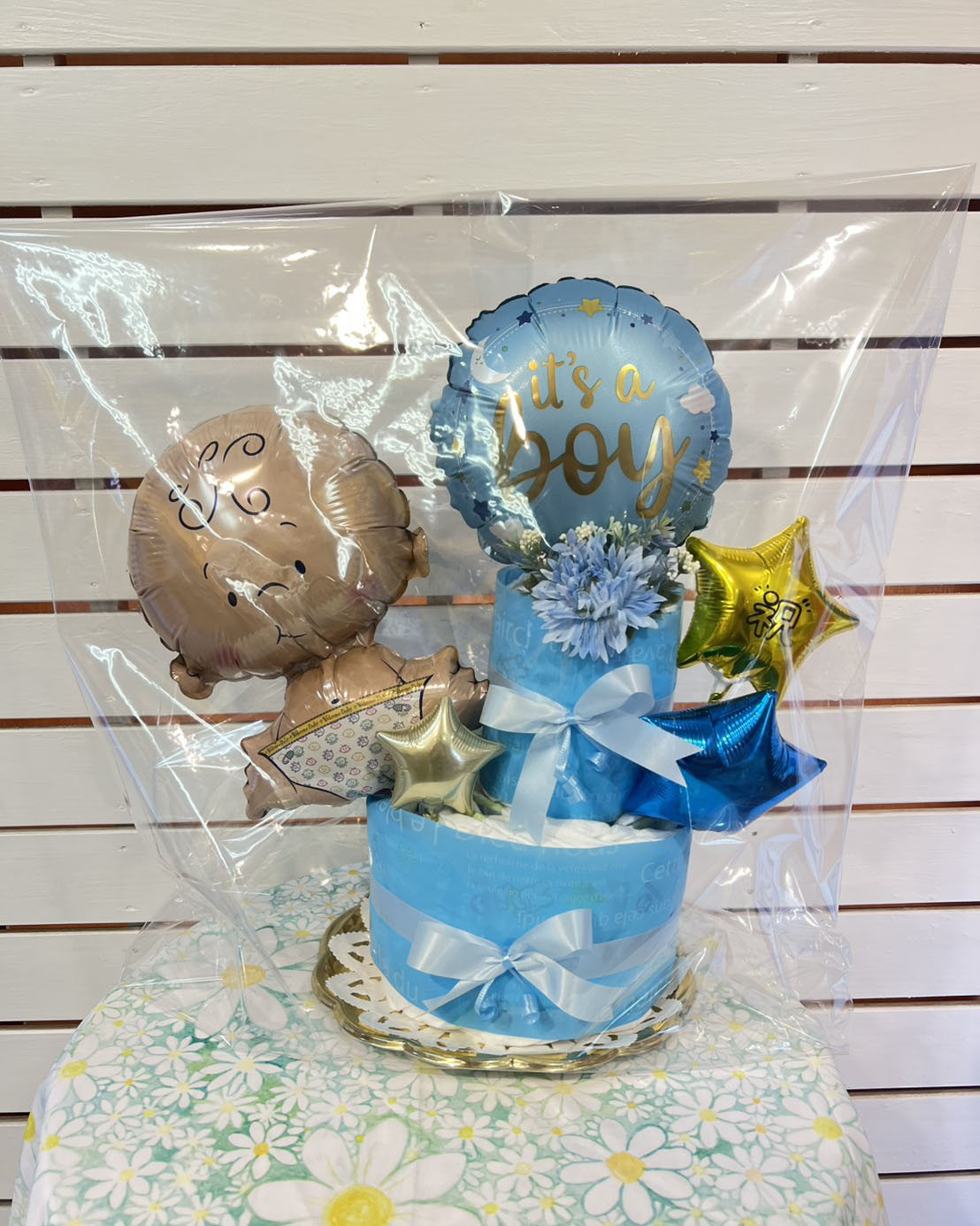 出産祝いにおすすめ オムツケーキ | 風船のお店ビタミンバルーン 公式