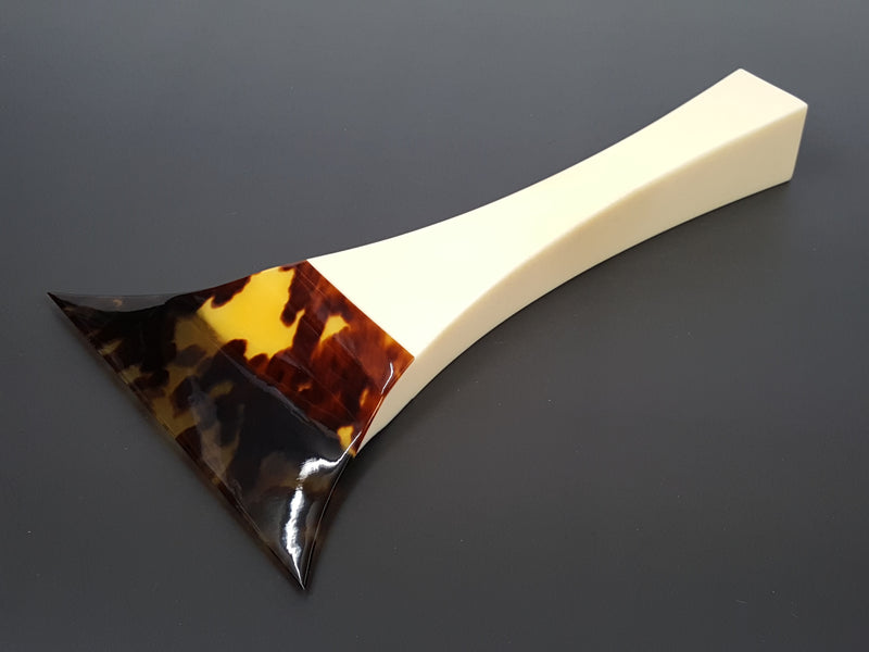 厳選中古品】地唄三味線用 鼈甲撥 七八 JBATI019 | 和楽器市場·新館