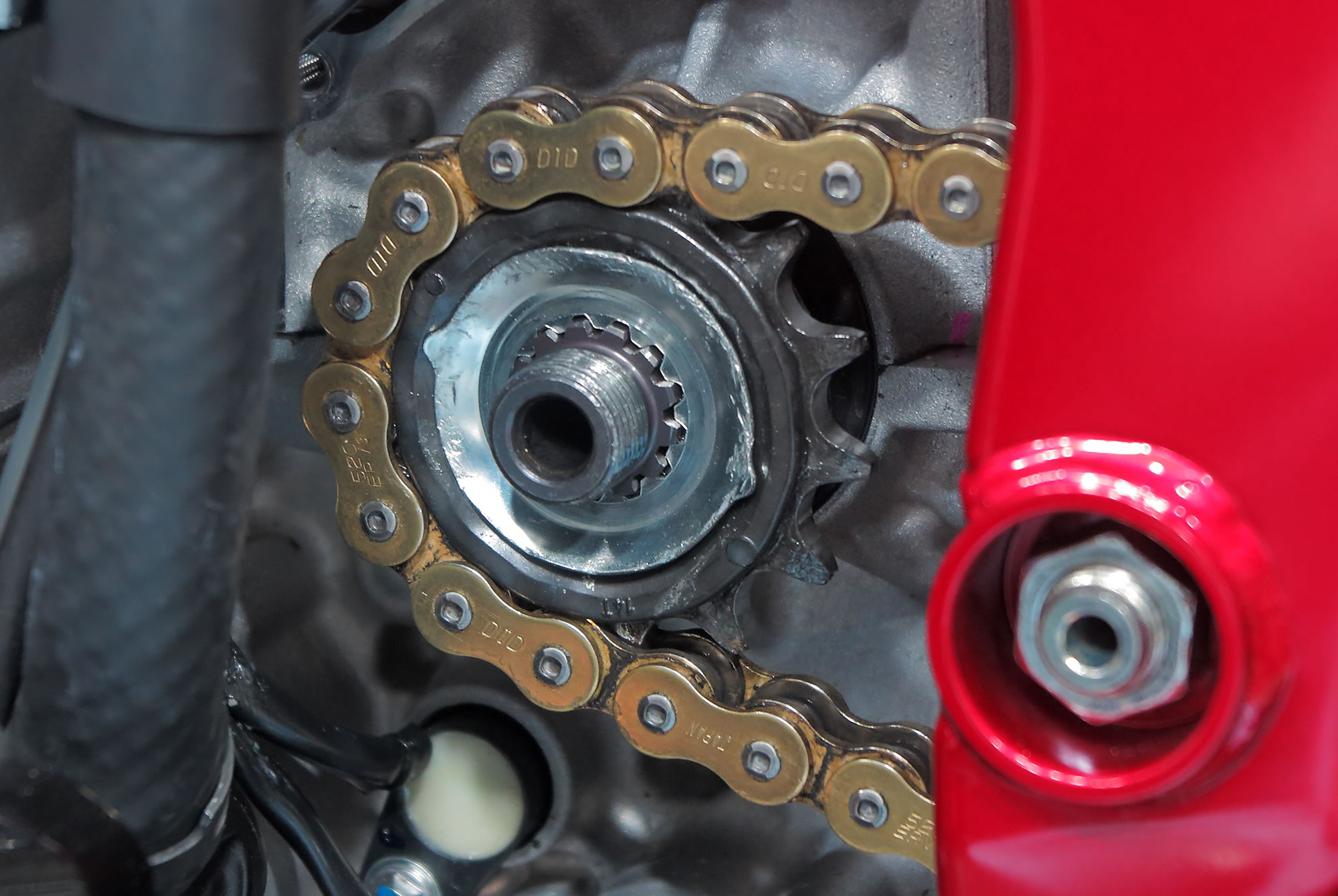 ZX-25R ドライブスプロケット交換2