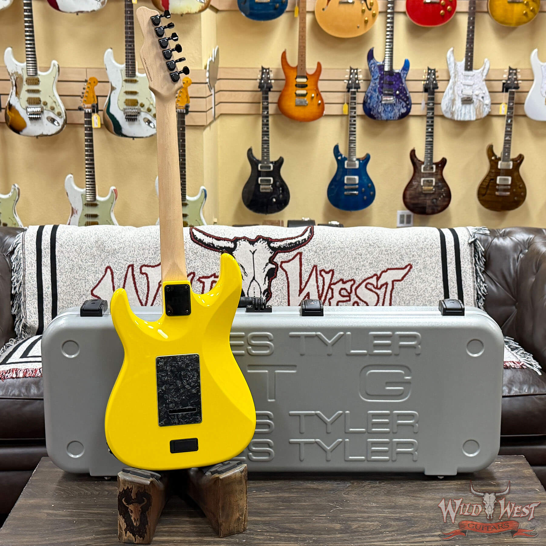 James Tyler JTG MK1 HSS Alder Body Maple Neck with Rosewood