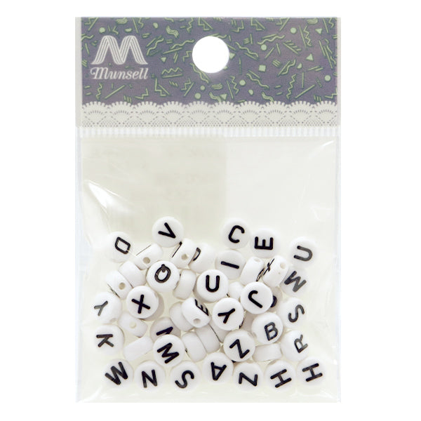 ビーズ 『アクリルビーズ イニシャル平丸 モノクロ 52個入り BE1363