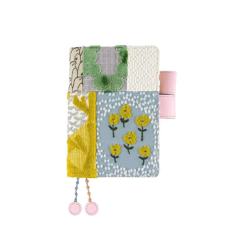 minä perhonen textiles turn into a techo cover. The spring edition