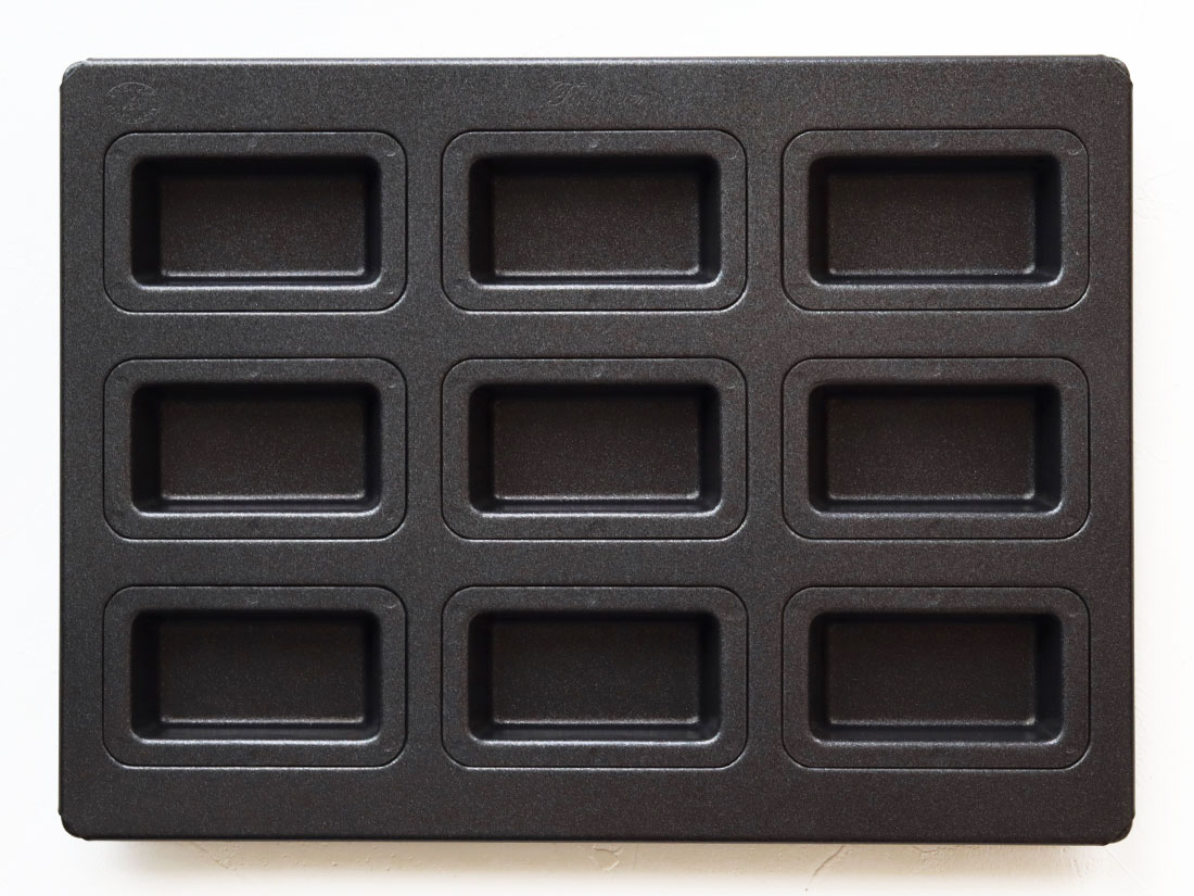 松永製作所 メタリックテフロン付きスリムフィナンシェ天板 9P