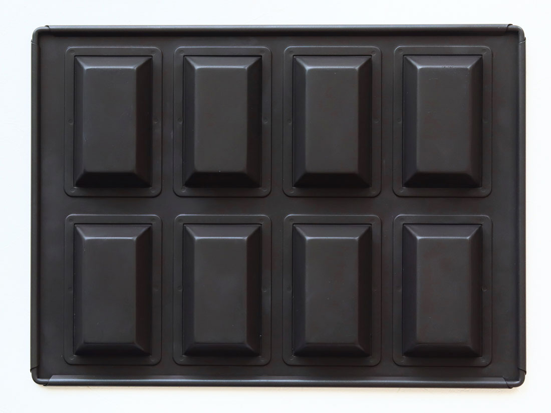 松永製作所 メタリックテフロン付き深型フィナンシェ天板 8P