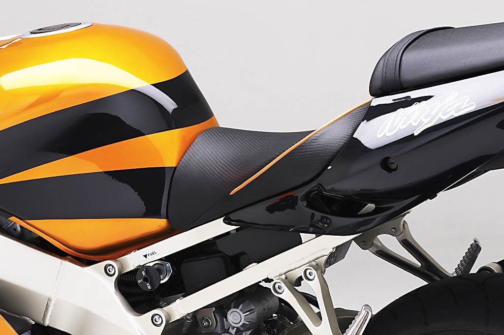 Corbin Motorcycle Seats & Accessories | Kawasaki Ninja 900 ZX-9R