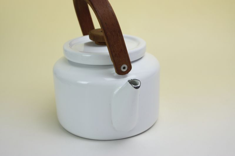 FINEL Heikki Orvola/フィネル ホーローケトル 北欧のステンレス製品や