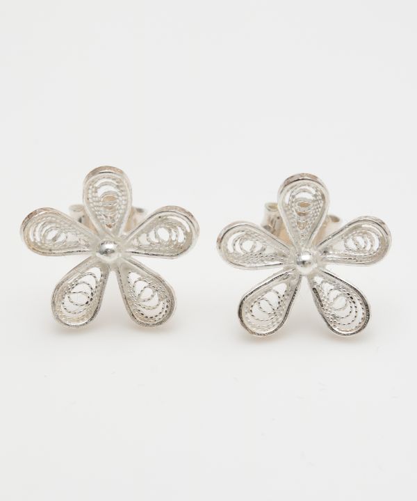 シルバー925】オープンフラワーピアス（Made inマルタ島）(1VARIATION