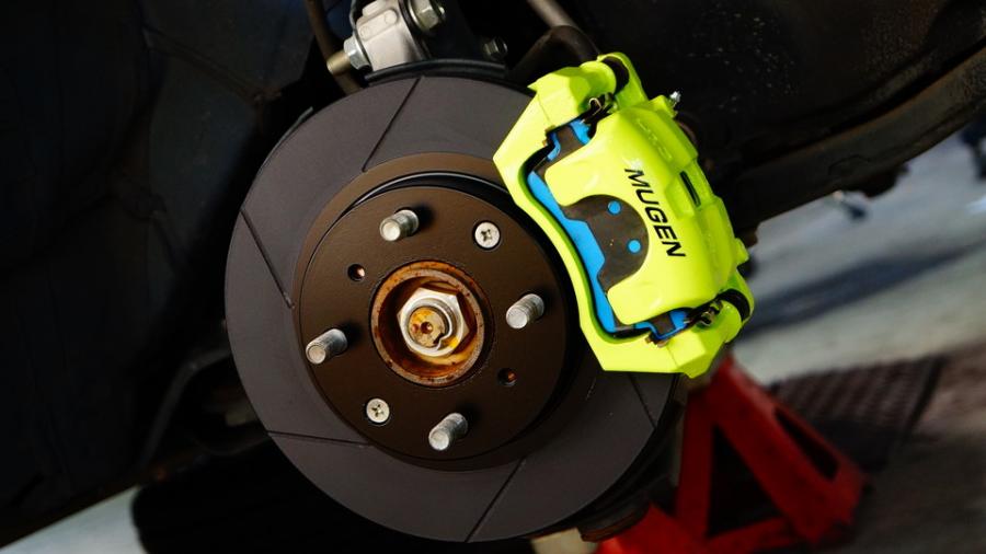 ホンダN-BOXカスタム キャリパー塗装COLOR:#1116 Acid green