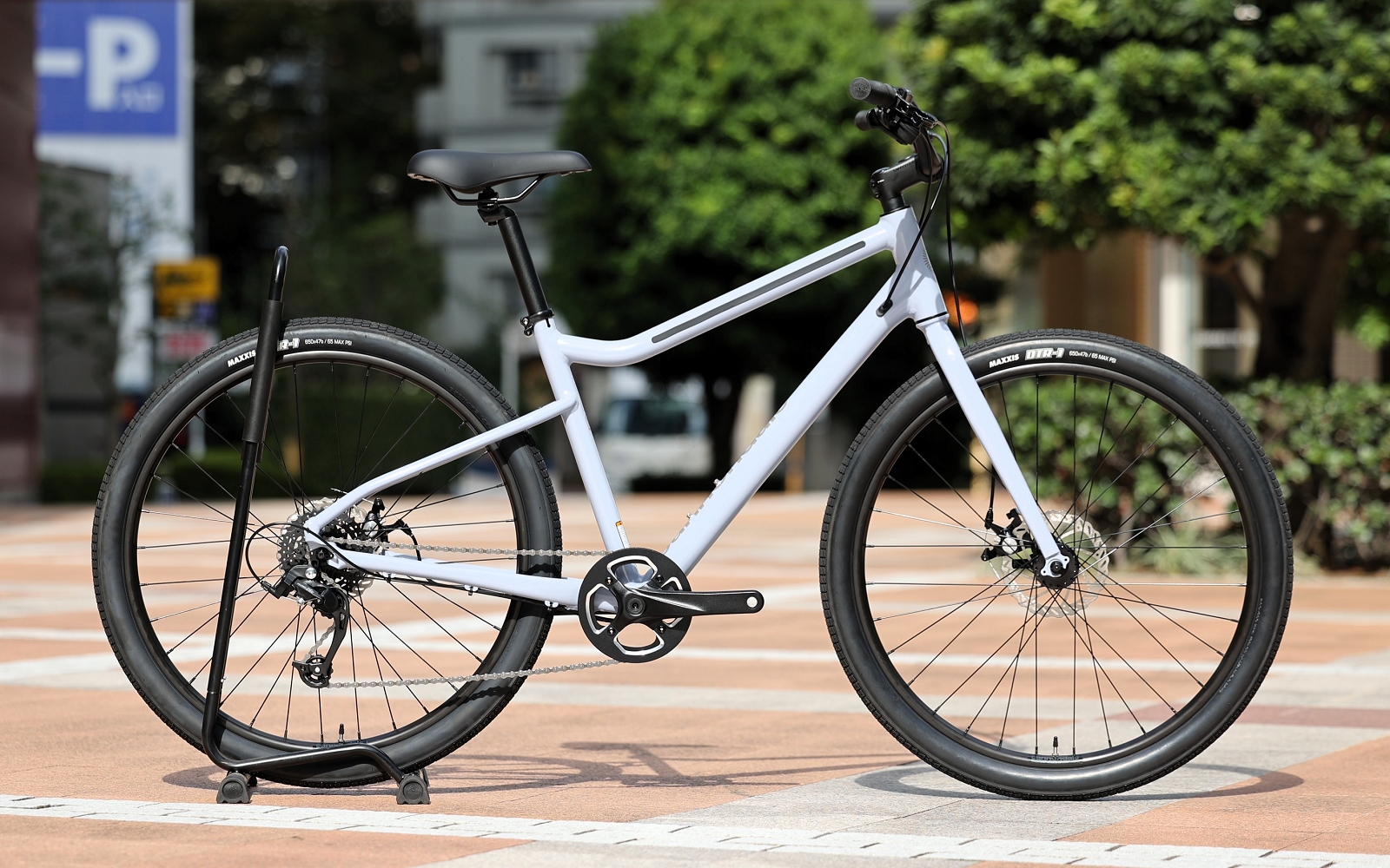 Treadwell3 新色「ダストブルー」入荷しています！ | キャノンデール横浜