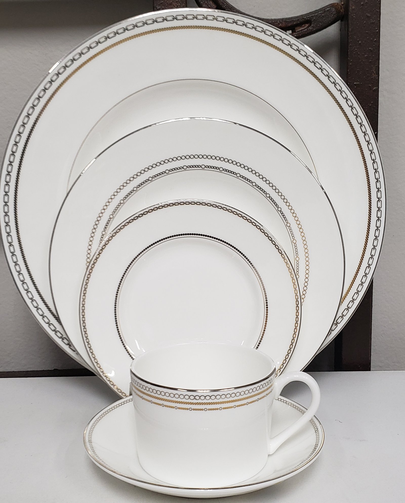 Vera Wang for Wedgwood WITH LOVE 5Pc Set Brand New