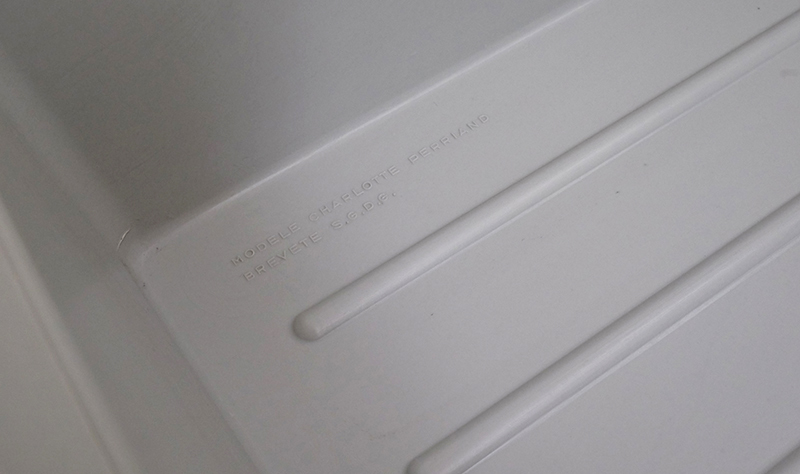 C.Perriand Wire Basket with 3 drawers | SOUP clozzet