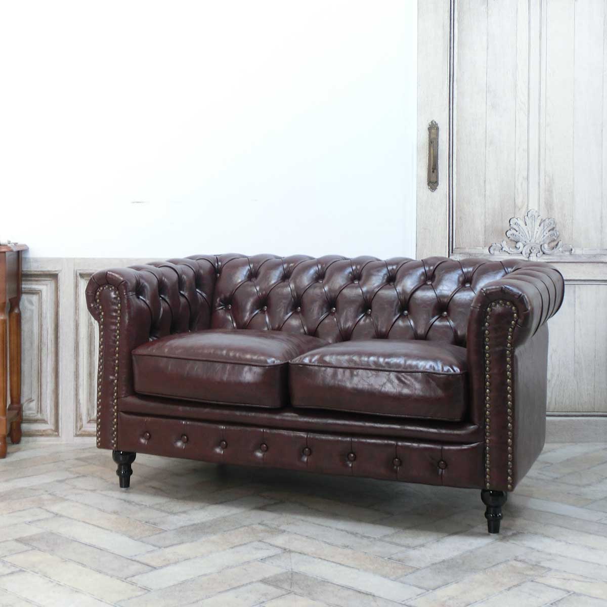 チェスターフィールドソファ 2人掛け・アンティークテイスト VC2P38K