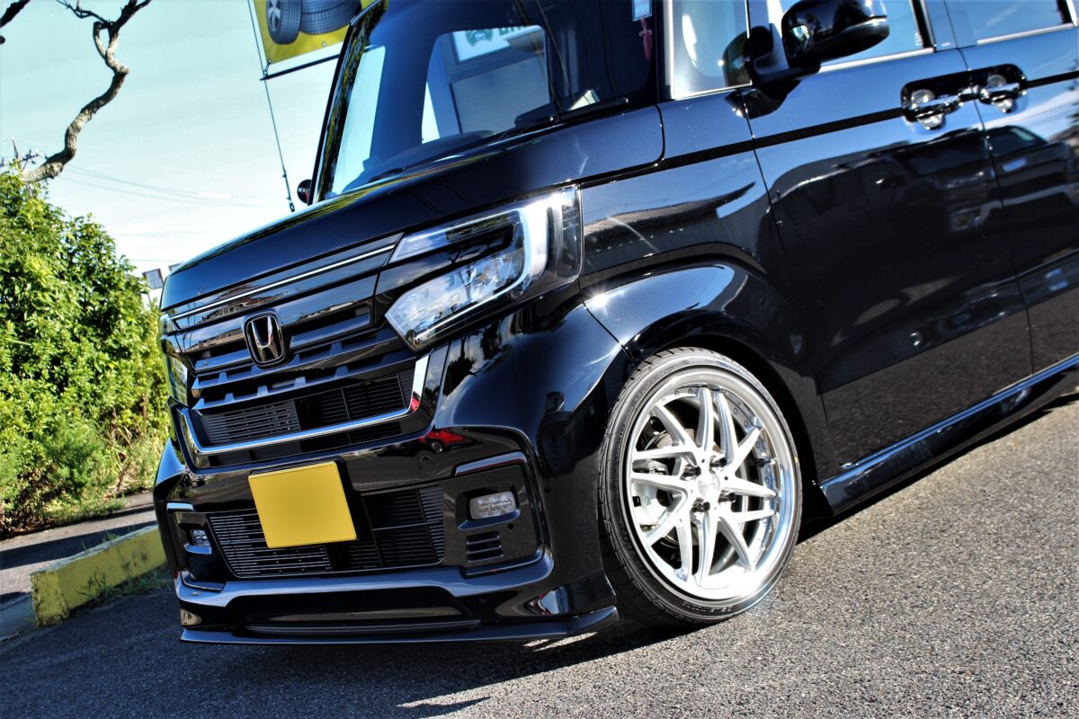 前後6.5J！？ N-BOXをWORKリザルタードで太履きツライチに仕上げました