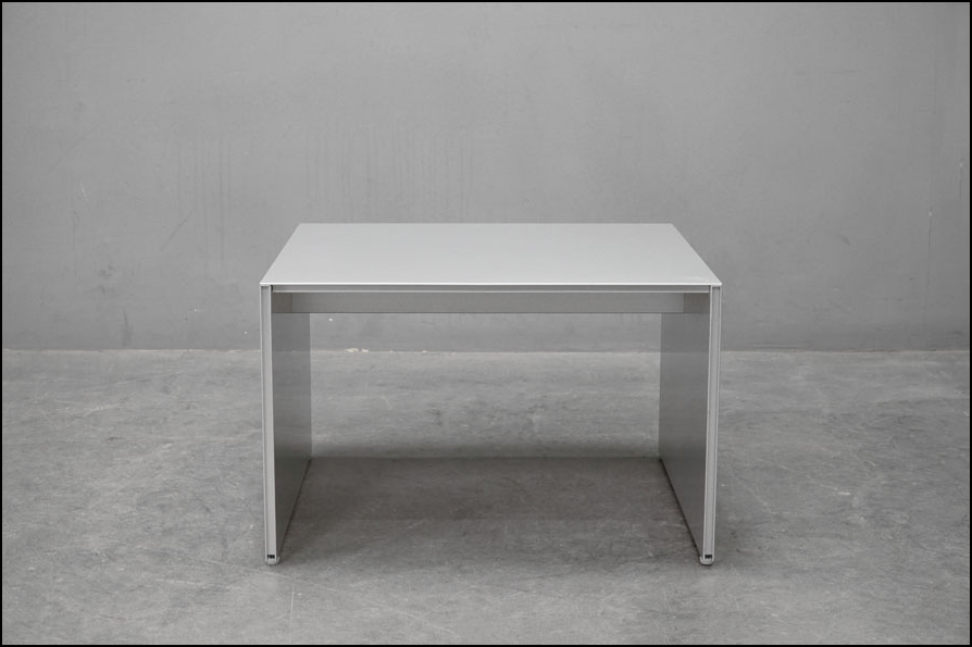 Cassina ixc.(カッシーナ・イクスシー) AIR FRAME 3002(エアーフレーム