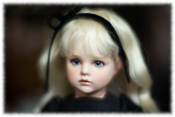 創作人形・アンティークドール・レプリカドールを銀座人形館は展示販売