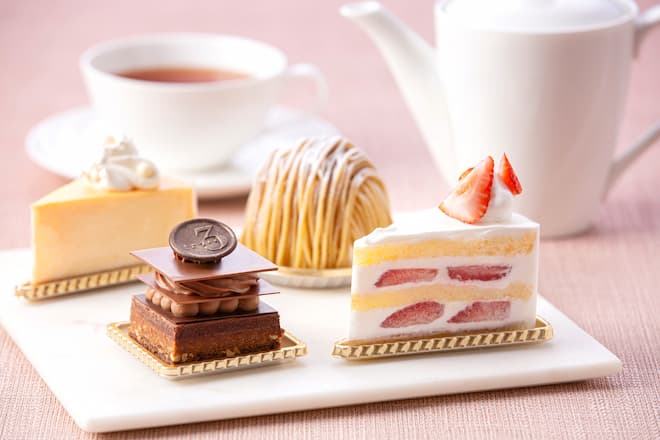 ケーキセット｜ロビーラウンジ｜レストラン&バー｜ANAクラウンプラザ