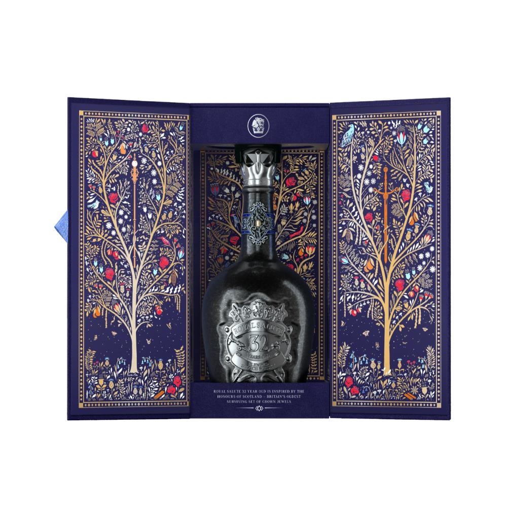 ROYAL SALUTE 32 YEAR OLD - UNION OF THE CROWNS | ANA DUTY FREE SHOP