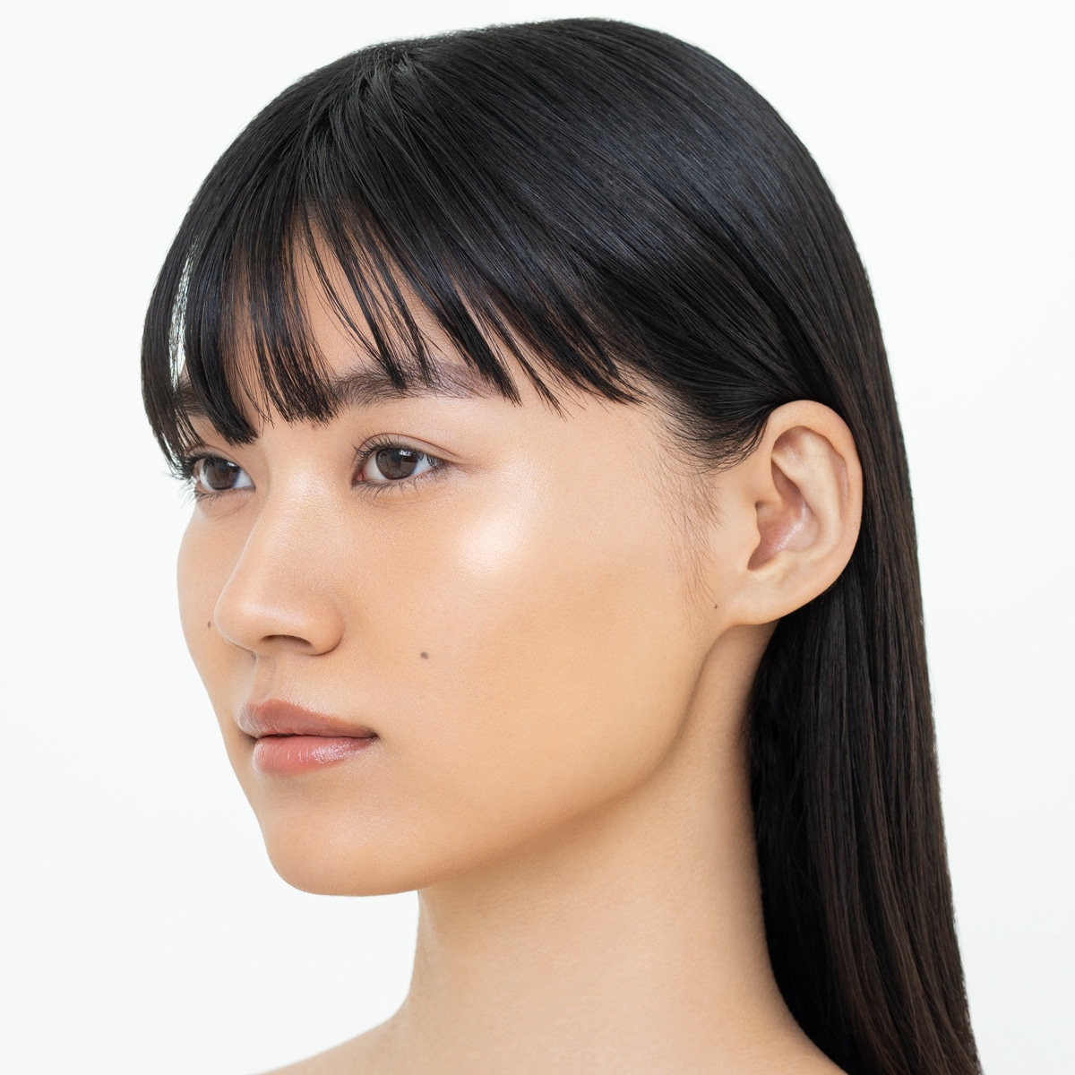 アディクション ザ ファンデーション リフトグロウ SPF 20 PA++(30mL