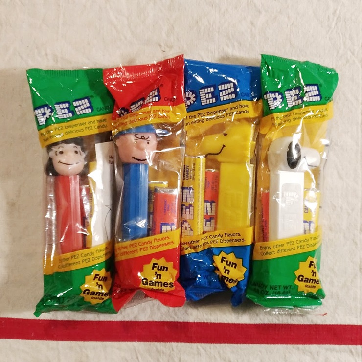 スヌーピー snoopy PEZ ペッツ 4個セット 新品 ウッドストック