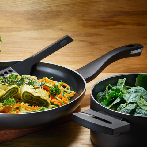 5440124 B. Green 10-Inch Fry Pan – Berndes Cookware