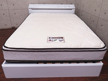 ニトリ コンソン ダブルベッド買取｜ベッド買取はフクロウ｜お電話1本