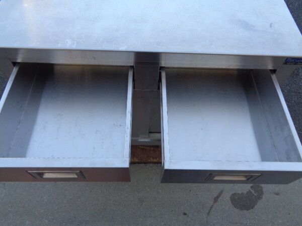 売約済み】◇中古品◇マルゼン ステンレス作業台／引き出し引き戸付き