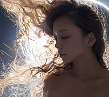 安室奈美恵 最新アルバム遂に50万枚突破＆CM37本一挙公開 | Daily News